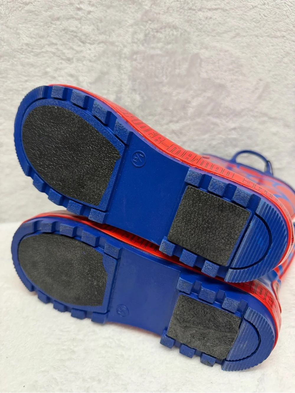 Marvel handles boots